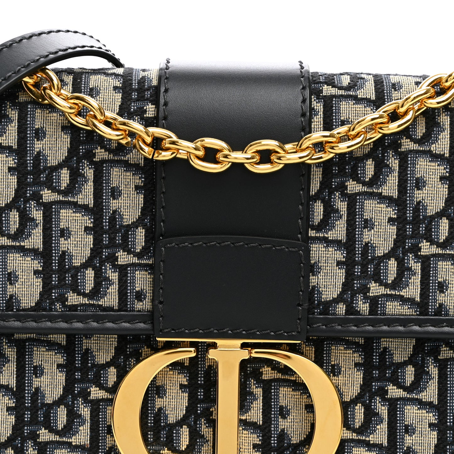 Oblique 30 Montaigne Flap Bag Blue