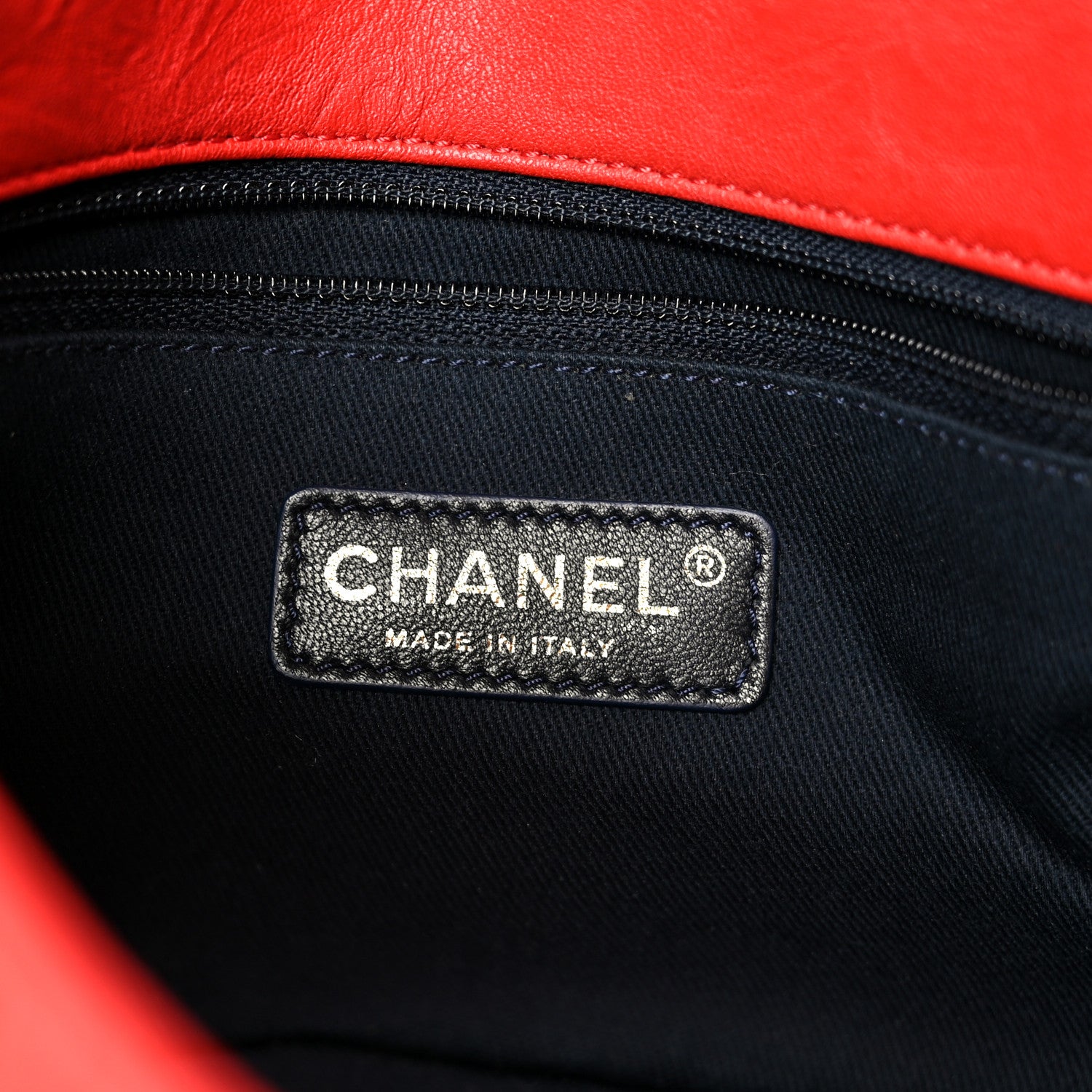 Chanel Wrinkled Lambskin Chevron Quilted Medium Flap Red 6 of 12