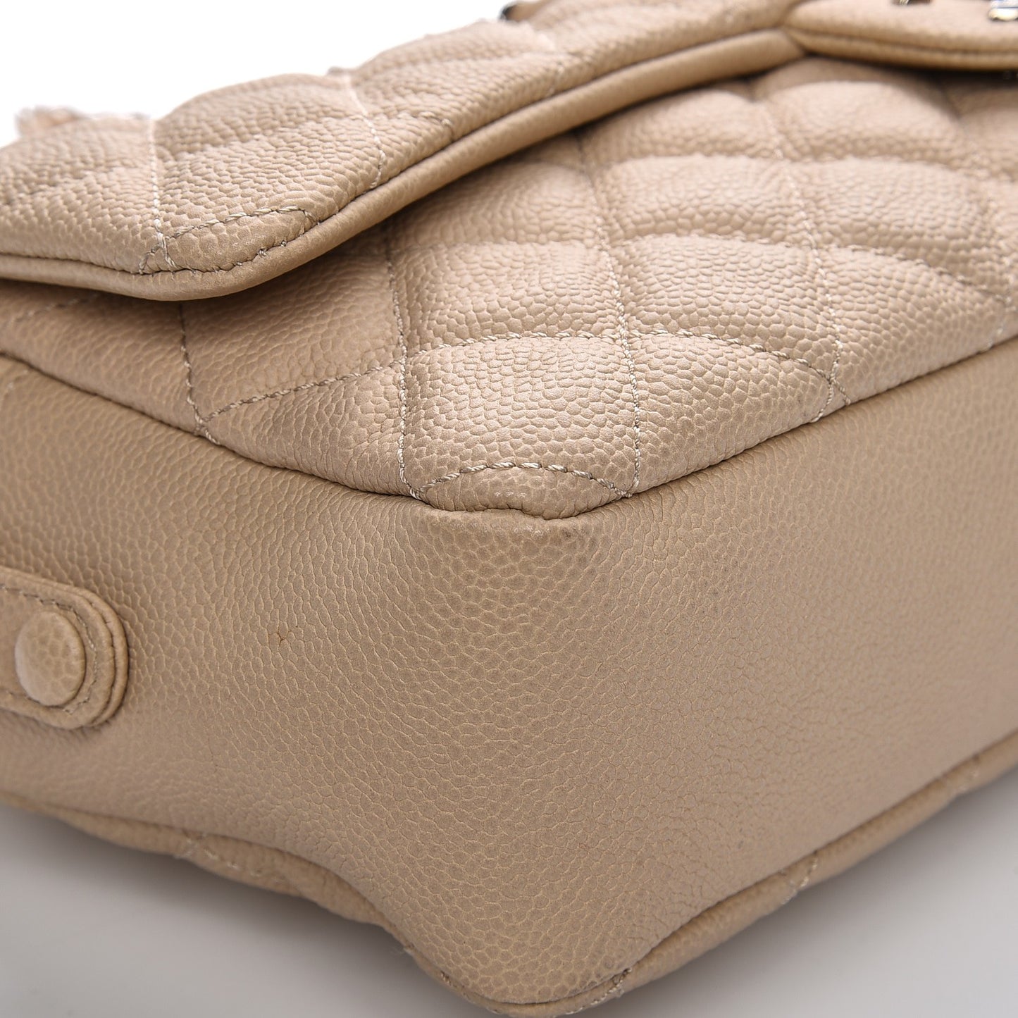 Caviar Quilted Jumbo Easy Flap Beige
