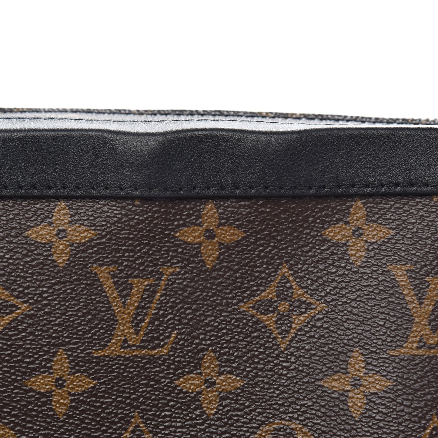 Monogram Solar Ray Soft Trunk