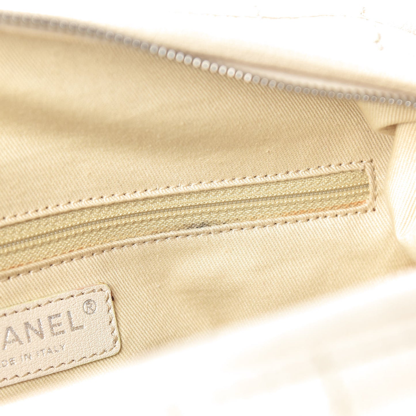 Goatskin Square Stitch Essential Bowler Beige
