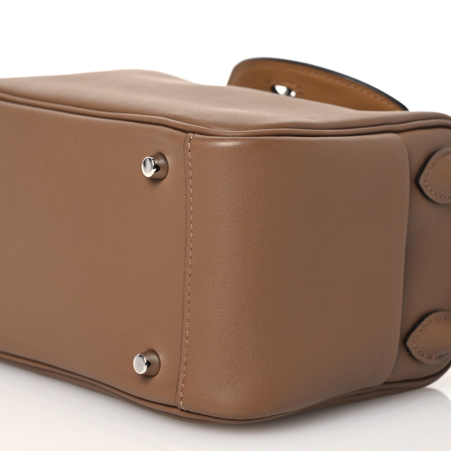 Swift Verso Mini Lindy 20 Alezan Biscuit