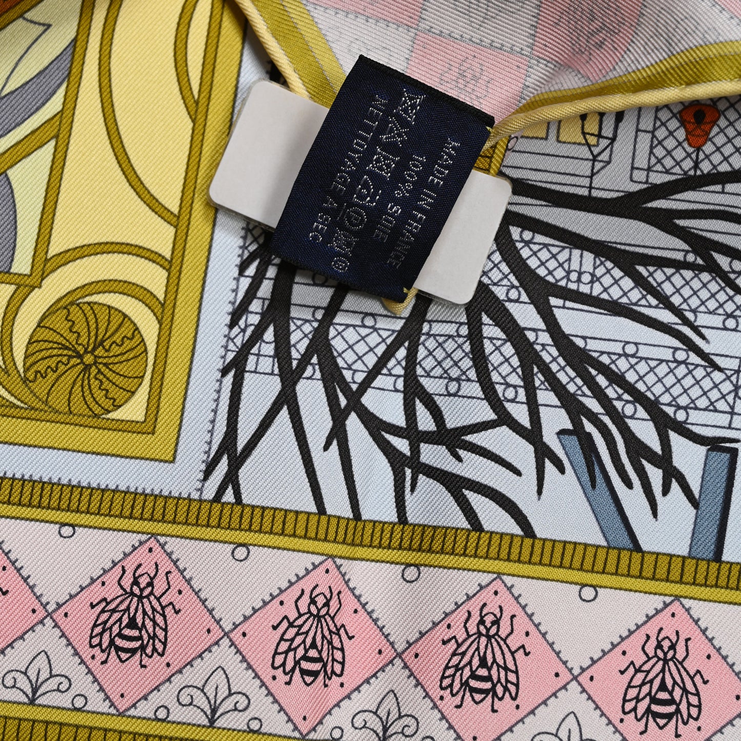 Silk Objets de Curiosite Scarf 90 Bleu Gris Jaune Soufre Rose