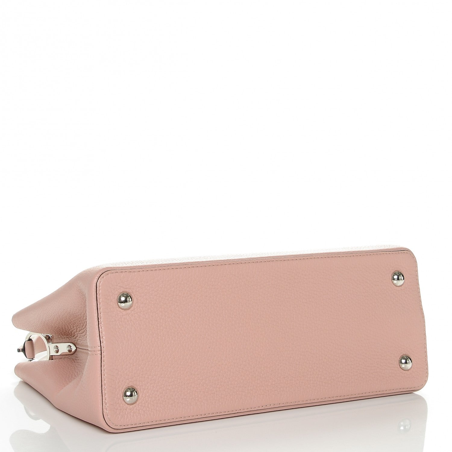 Louis Vuitton Taurillon Capucines MM Magnolia 4 of 6