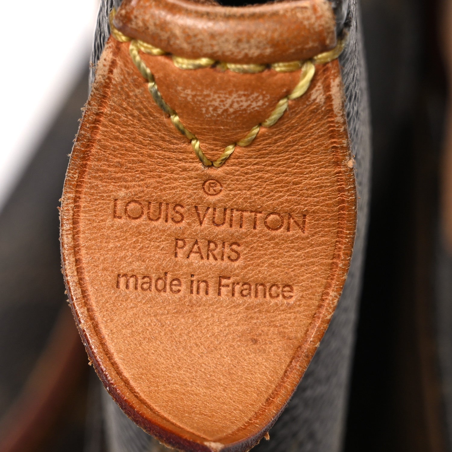 Louis Vuitton Monogram Totally MM 6 of 10