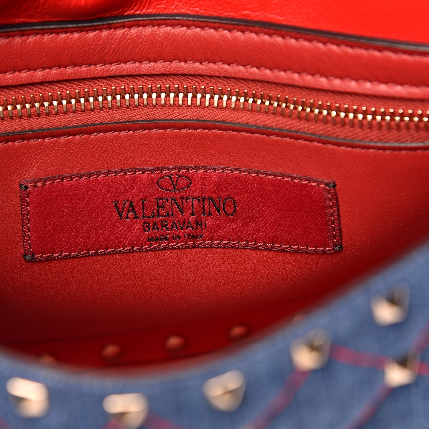 Denim Nappa Medium Rockstud Spike Shoulder Bag Denim Rouge
