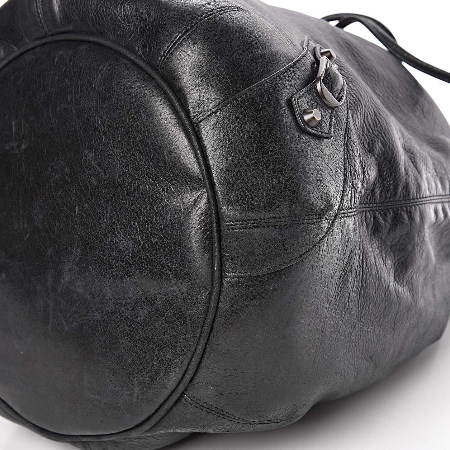 Agneau Classic Hardware Pompon Black