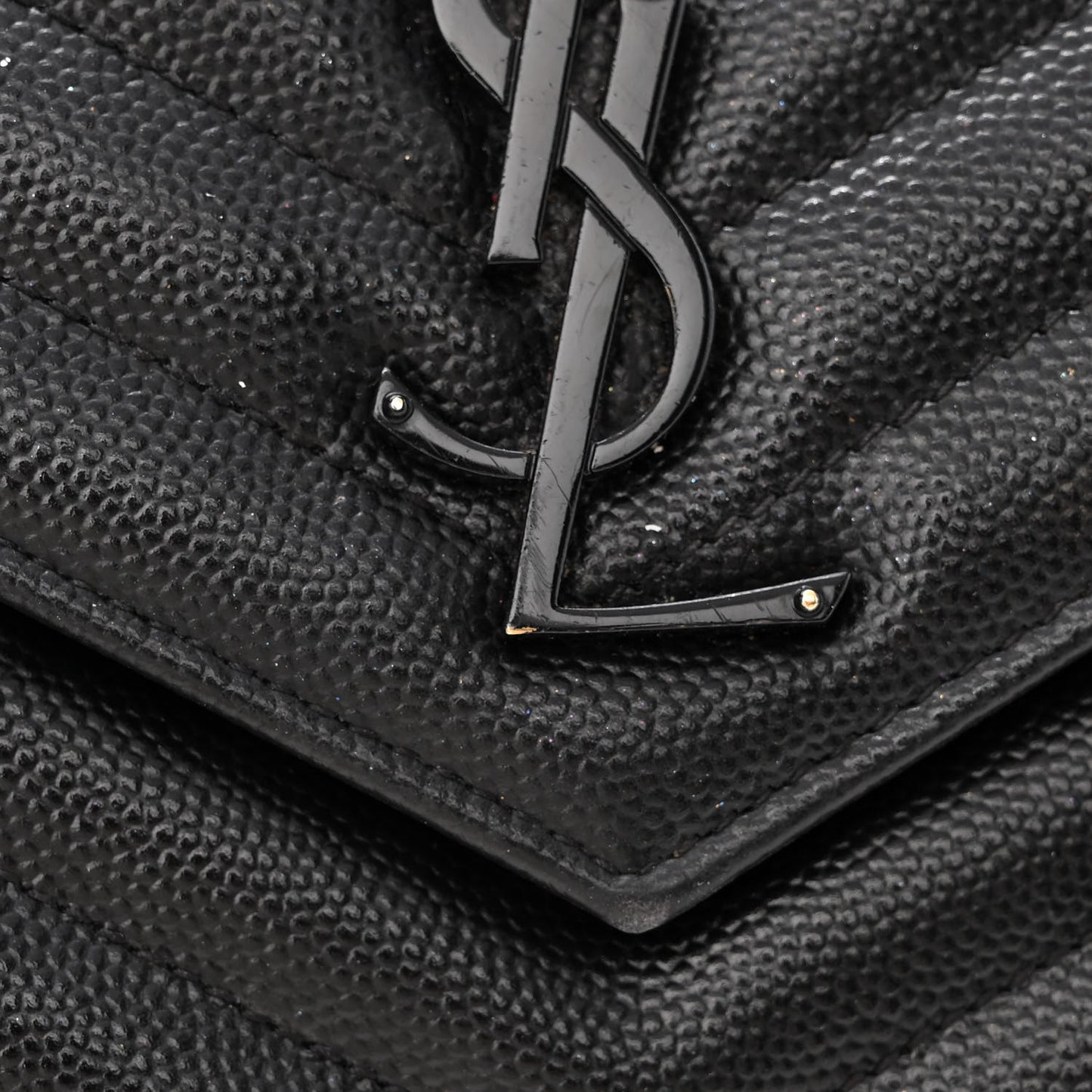 Grain De Poudre Matelasse Chevron Monogram Monochrome Chain Wallet Black