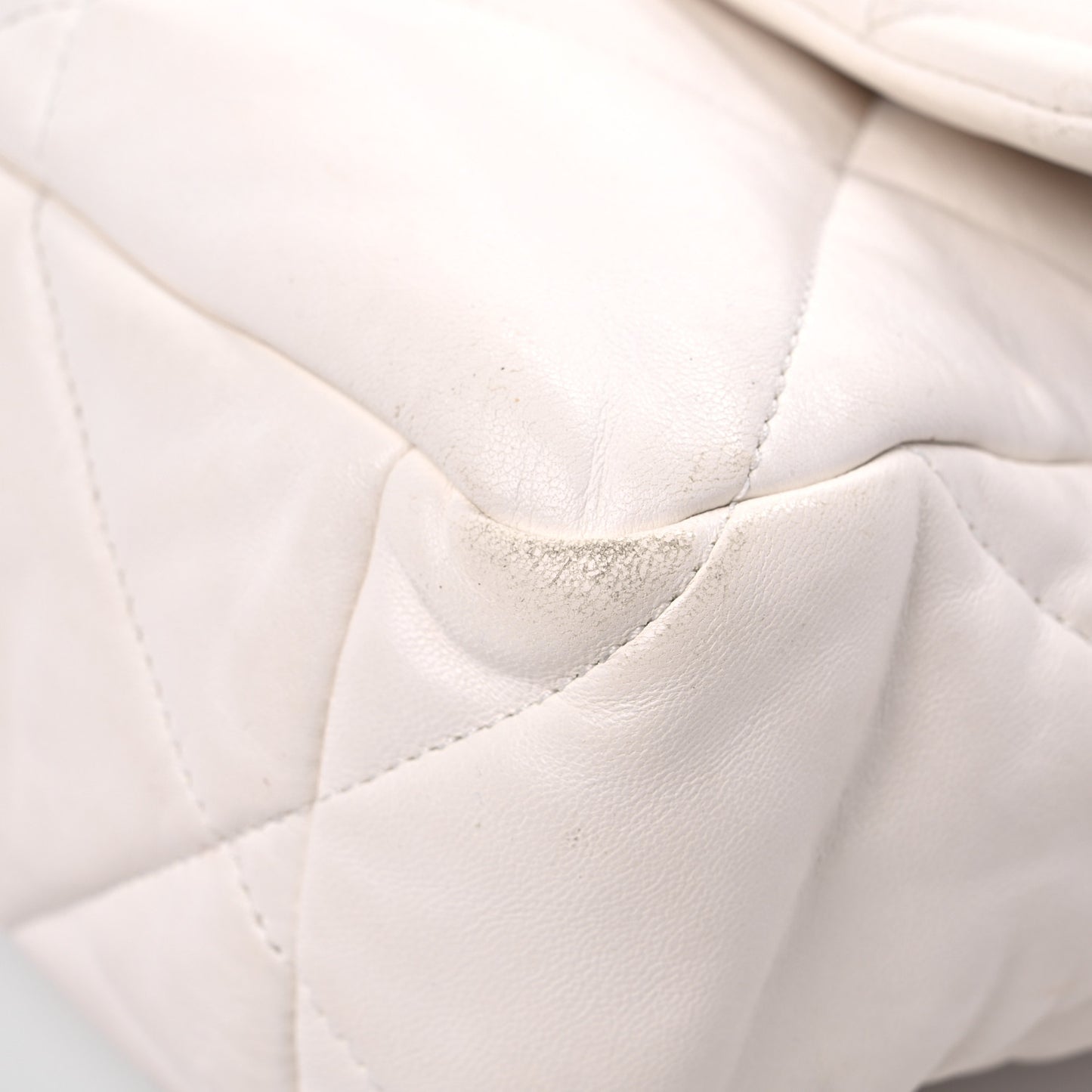 Lambskin Quilted Large Chanel 19 Flap White