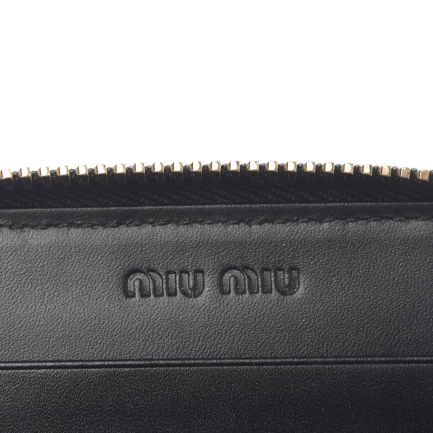 Miu Miu Vernice Alligator Embossed Zip Around Wallet Black 6 of 6