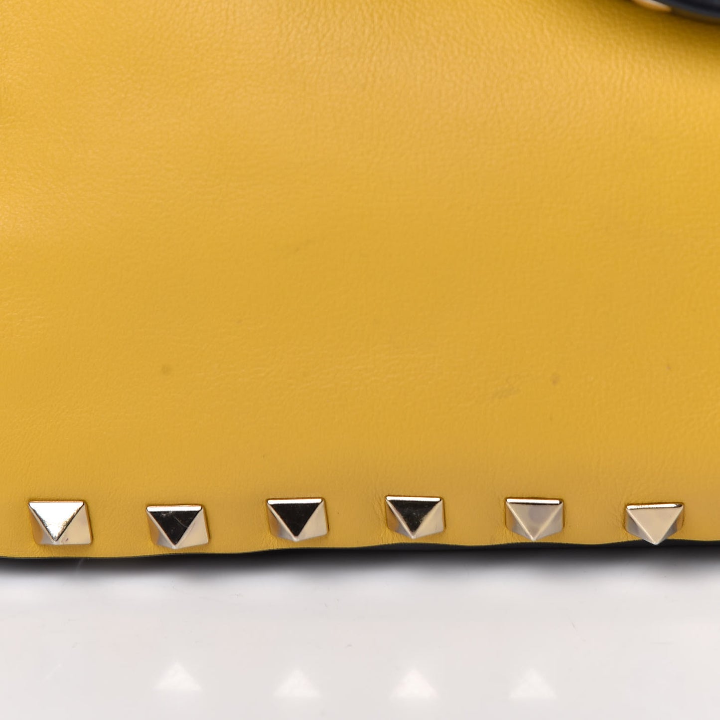 Vitello Mini Rockstud Tote Yellow Black