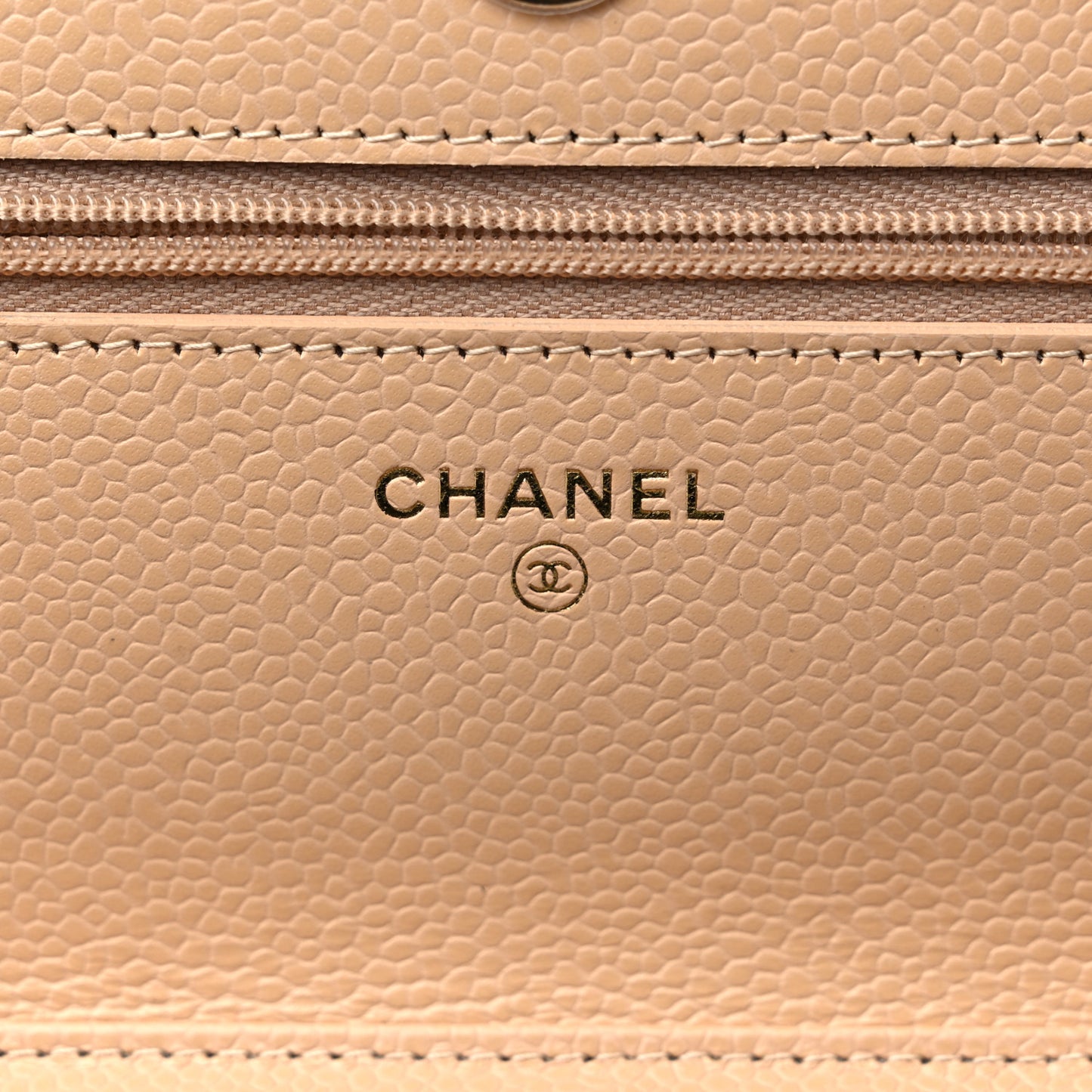 Caviar Quilted Wallet On Chain WOC Beige