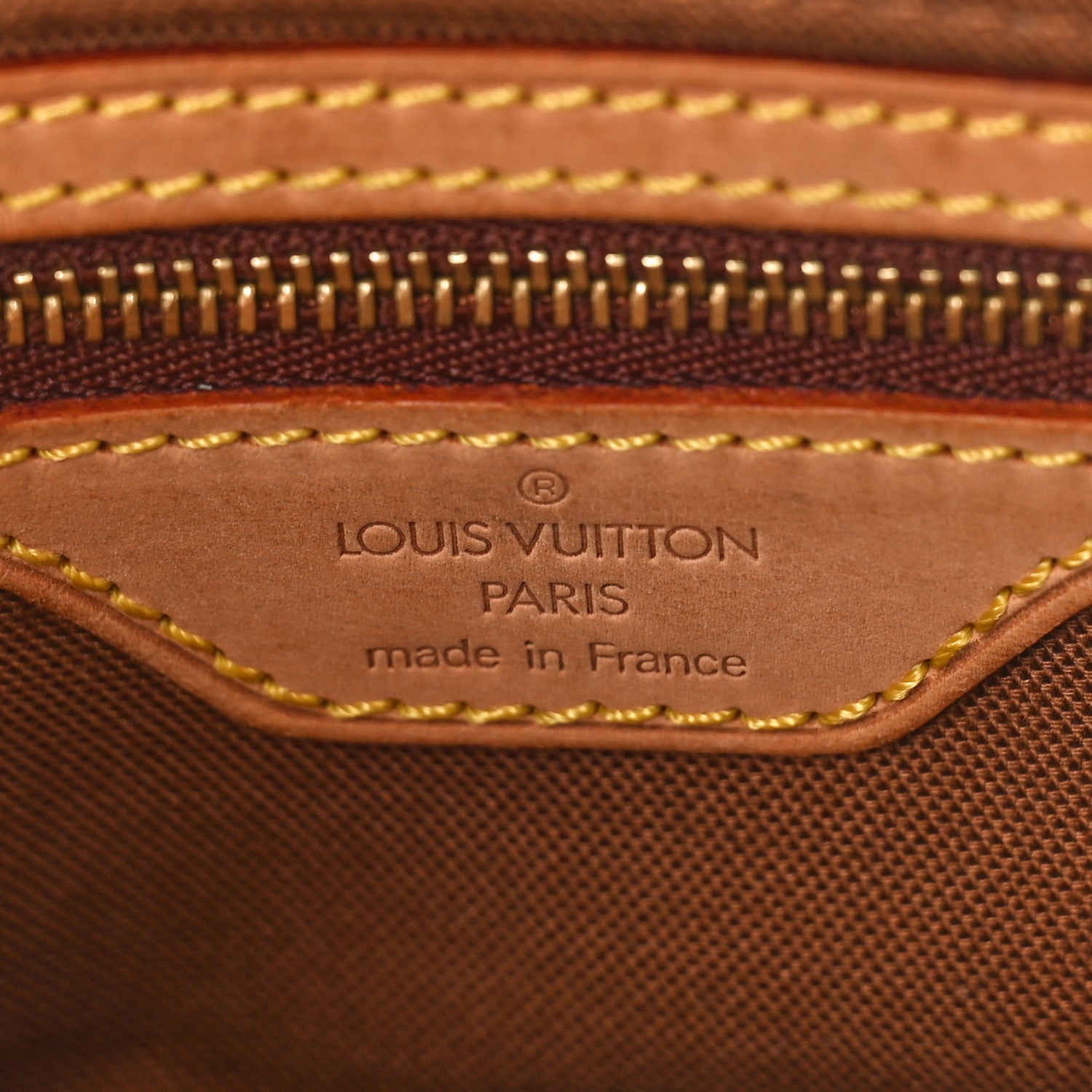 Louis Vuitton Monogram Trotteur 6 of 8