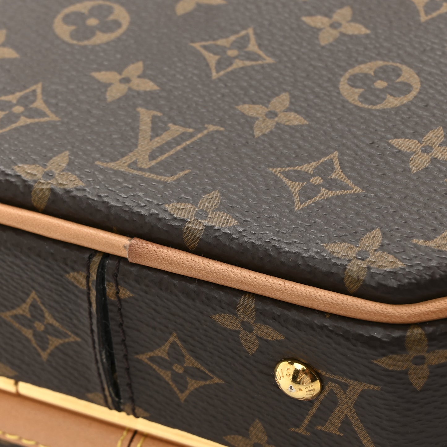 Monogram Petite Boite Chapeau