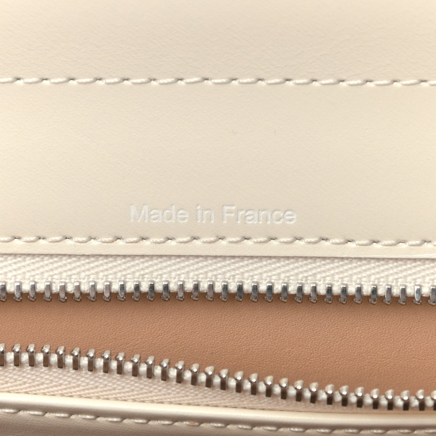 Box Calfskin MM Brillant Satchel Ivory