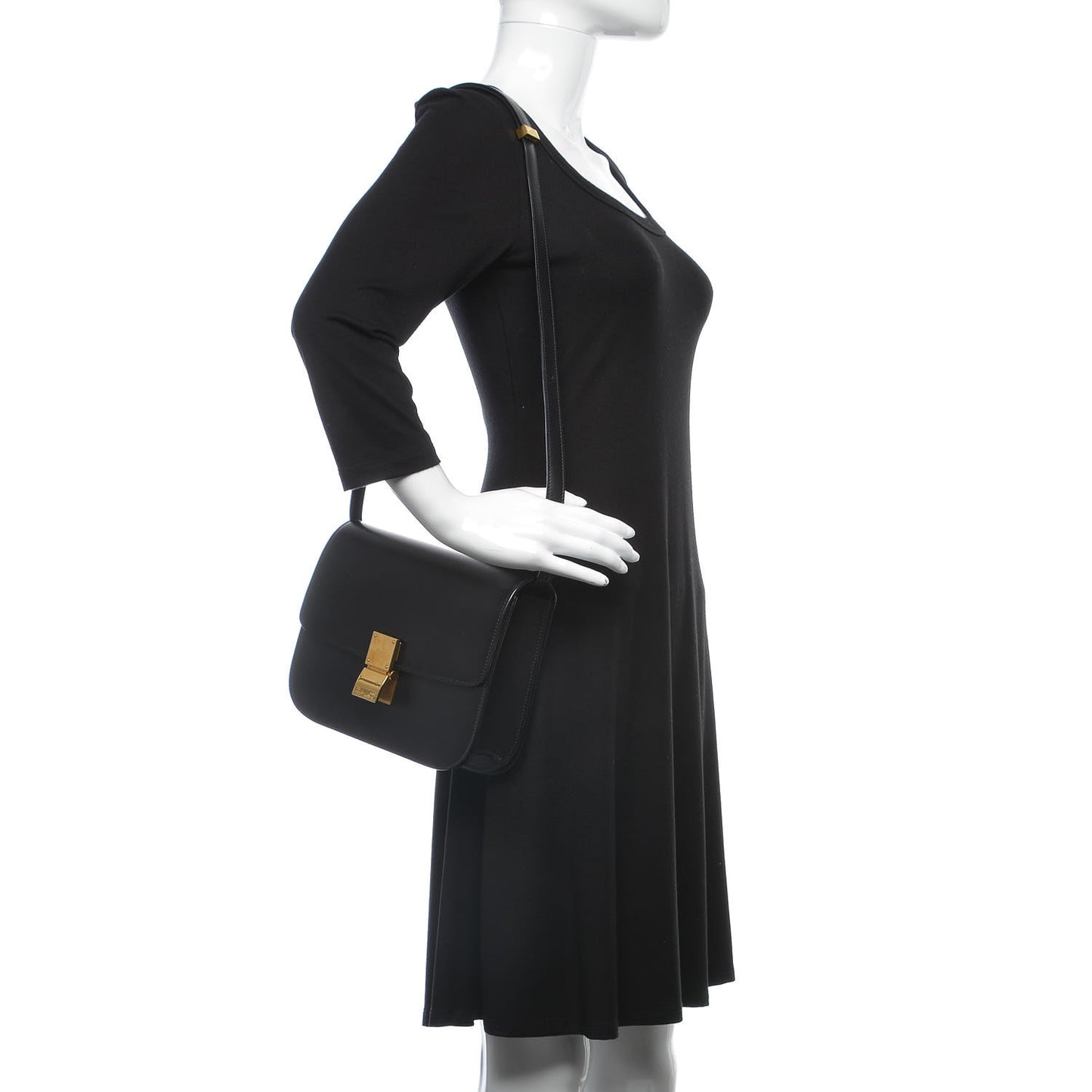 Liege Calfskin Medium Classic Box Flap Bag Black