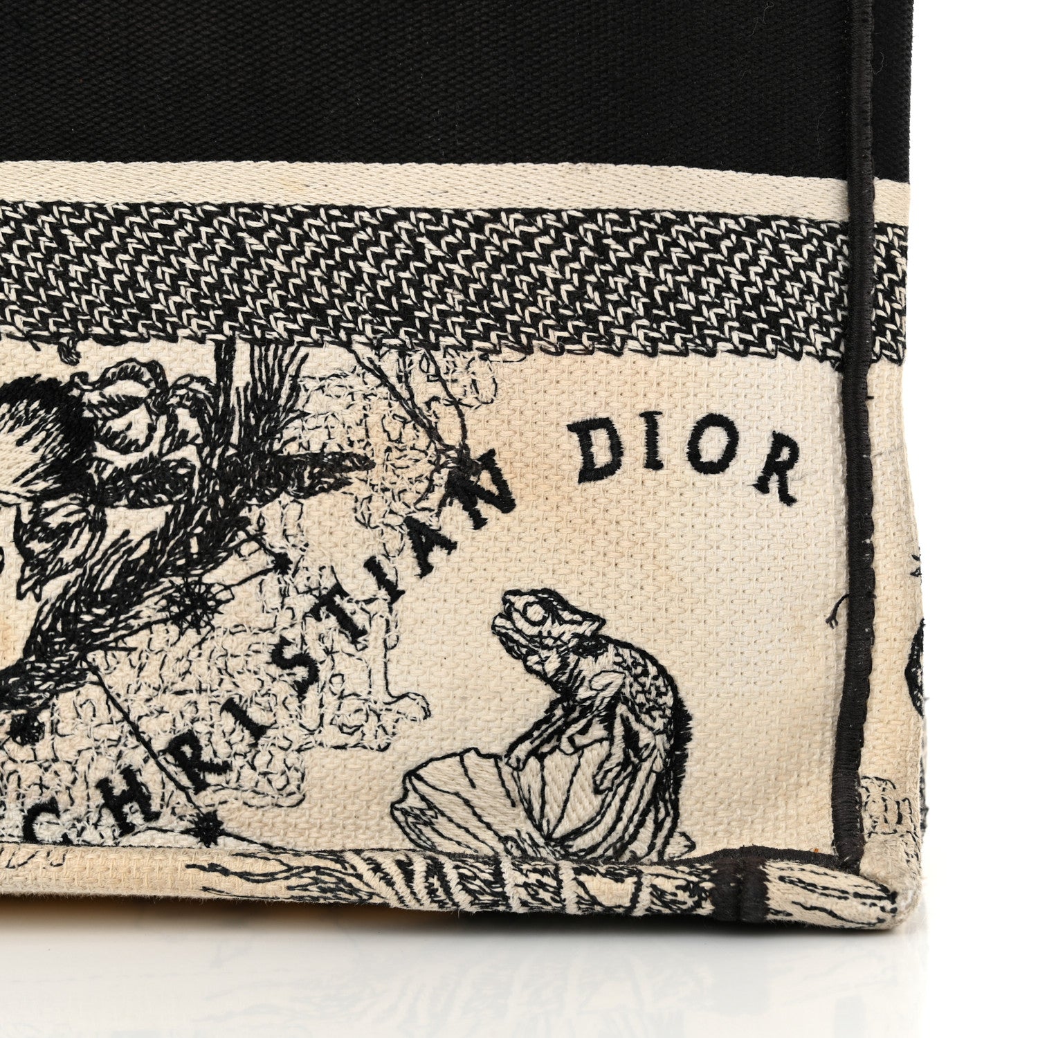 Christian Dior Canvas Zodiac Toile De Jouy Embroidered Medium Book Tote Latte 15 of 22