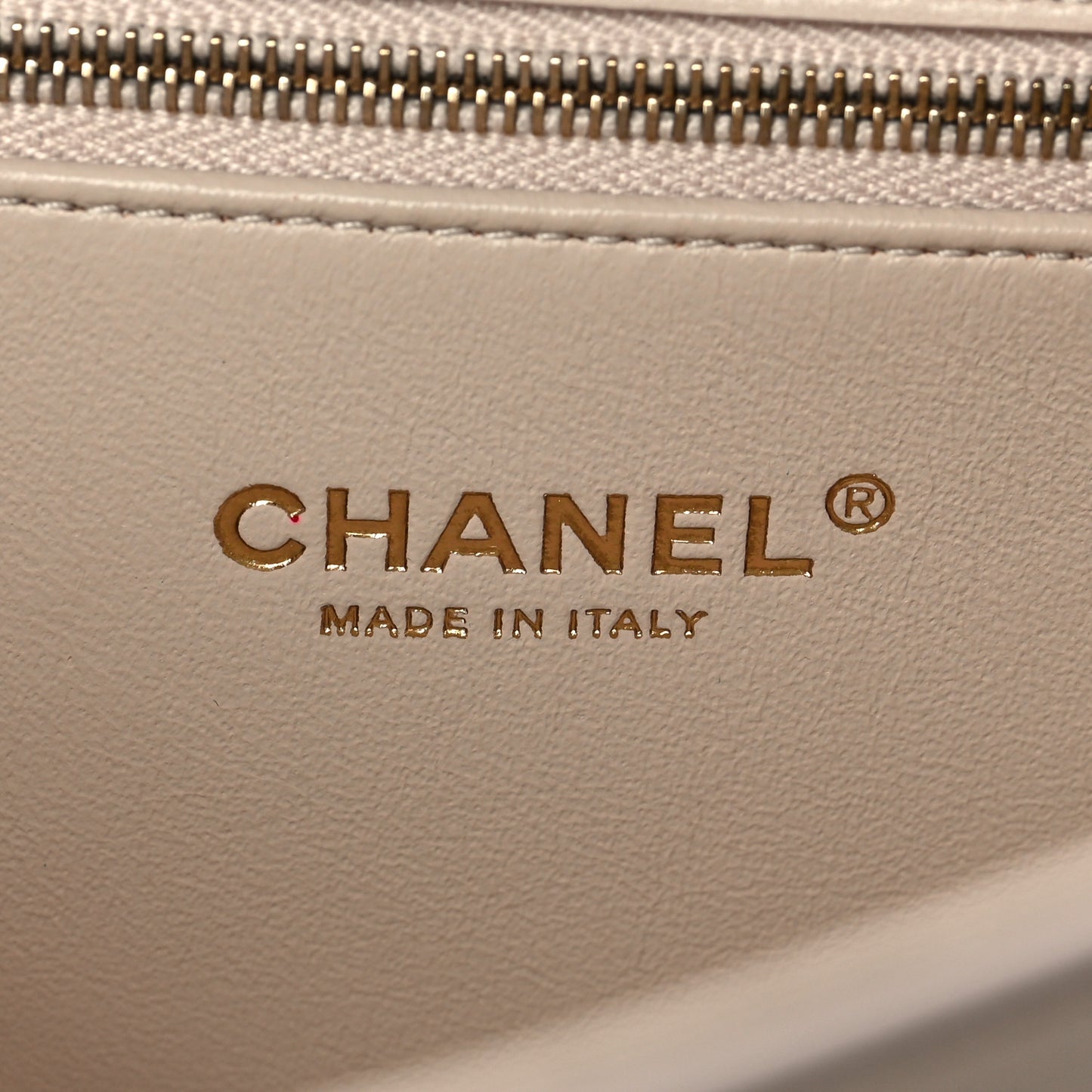 Lambskin Stitched Coco Luxe Small Flap Beige