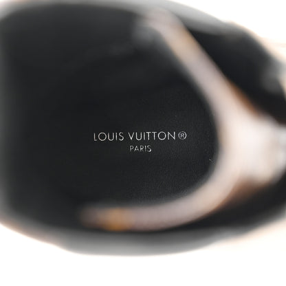 Louis Vuitton Suede Calfskin Monogram Laureate Platform Desert Boots 40 Beige 9 of 10