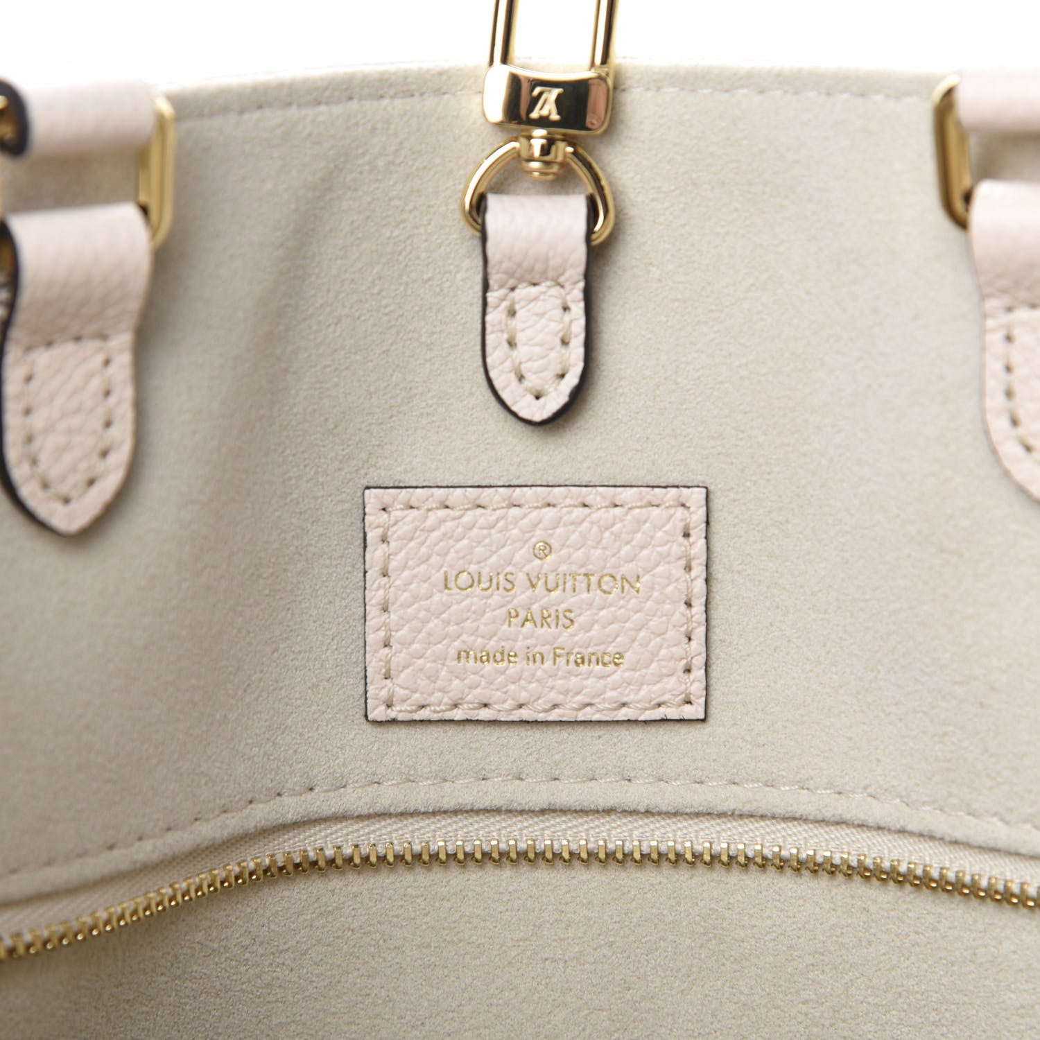 Louis Vuitton Empreinte Monogram Giant By The Pool Onthego MM Cream Saffron 9 of 11