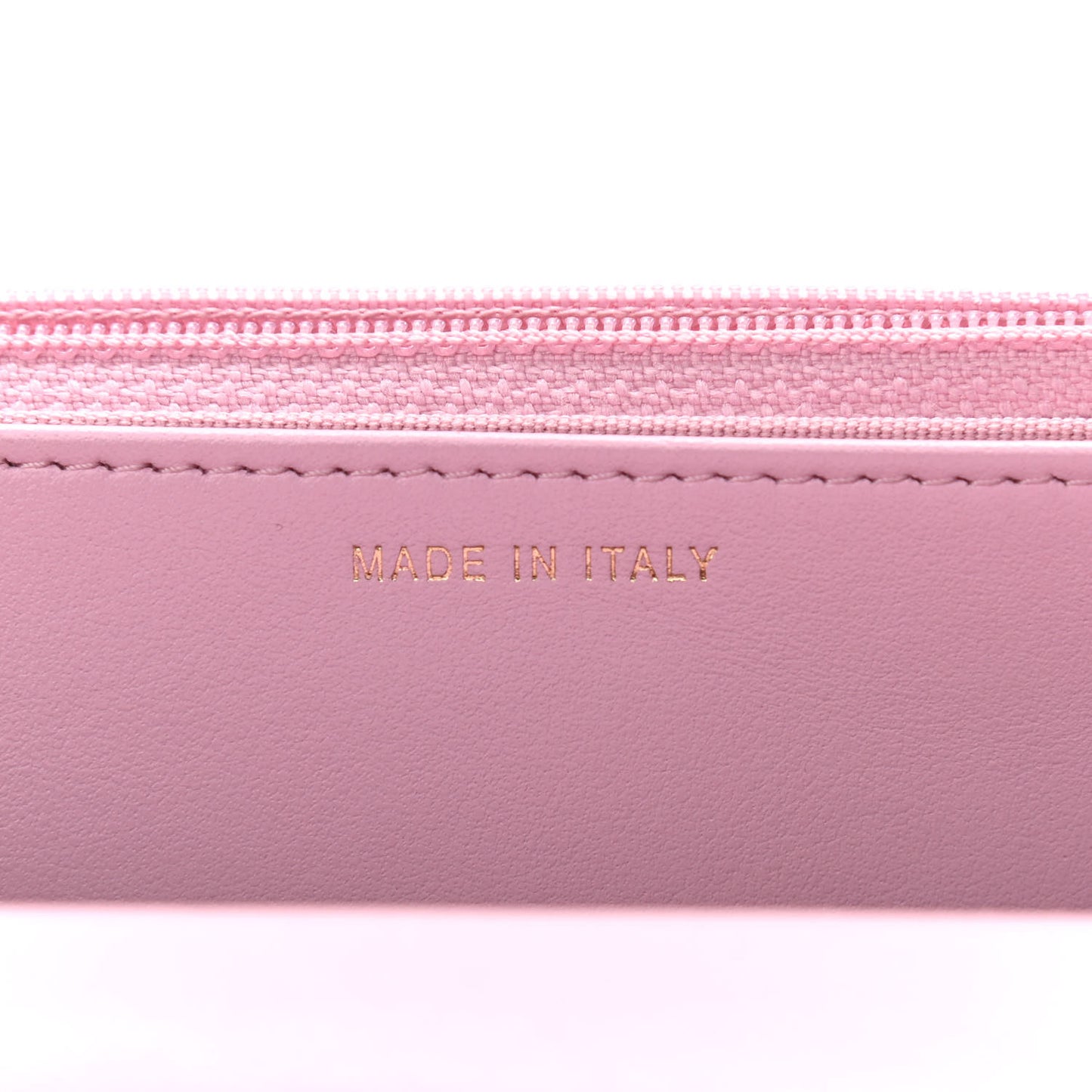 Shiny Caviar Quilted Pick Me Up Wallet On Chain WOC Pink