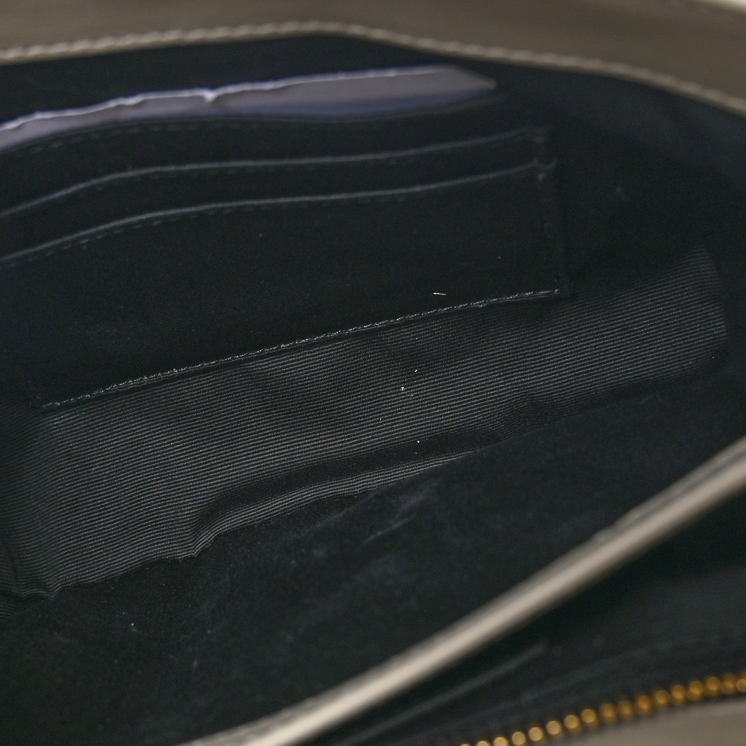 Saint Laurent Calfskin Y Quilted Monogram Toy Loulou Crossbody Bag Blanc Vintage 5 of 10