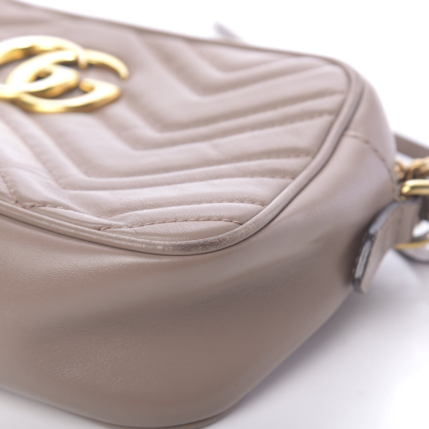 Calfskin Matelasse Small GG Marmont Chain Shoulder Bag Porcelain Rose