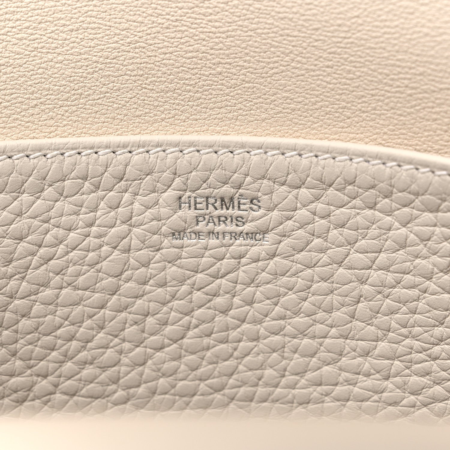Hermes Taurillon Clemence Halzan 31 GM Craie 6 of 8