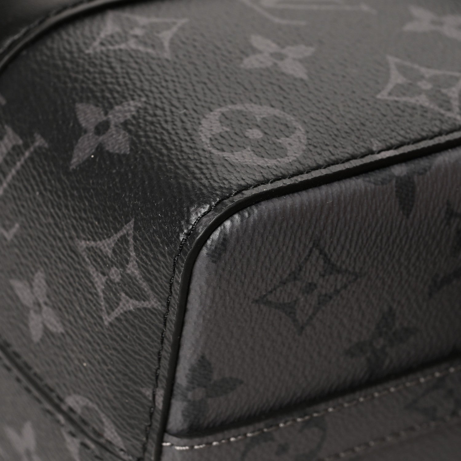 Louis Vuitton Reverse Monogram Eclipse City Keepall 11 of 12