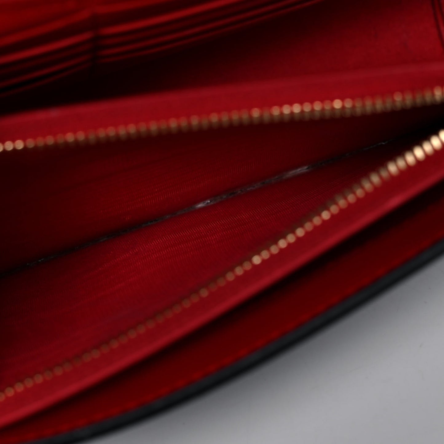 Grained Calfskin Spikes Loubinthesky Paloma Wallet On Chain Black Multimetal