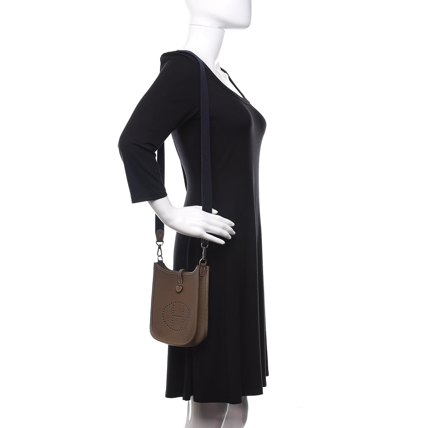 Hermes Taurillon Clemence Amazone Evelyne TPM Etoupe Bleu Indigo 2 of 11
