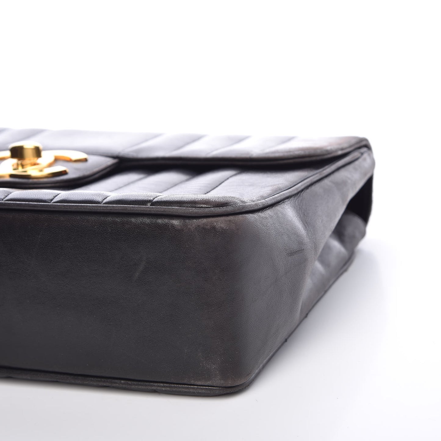 Lambskin Vertical Quilt Jumbo Single Flap Black