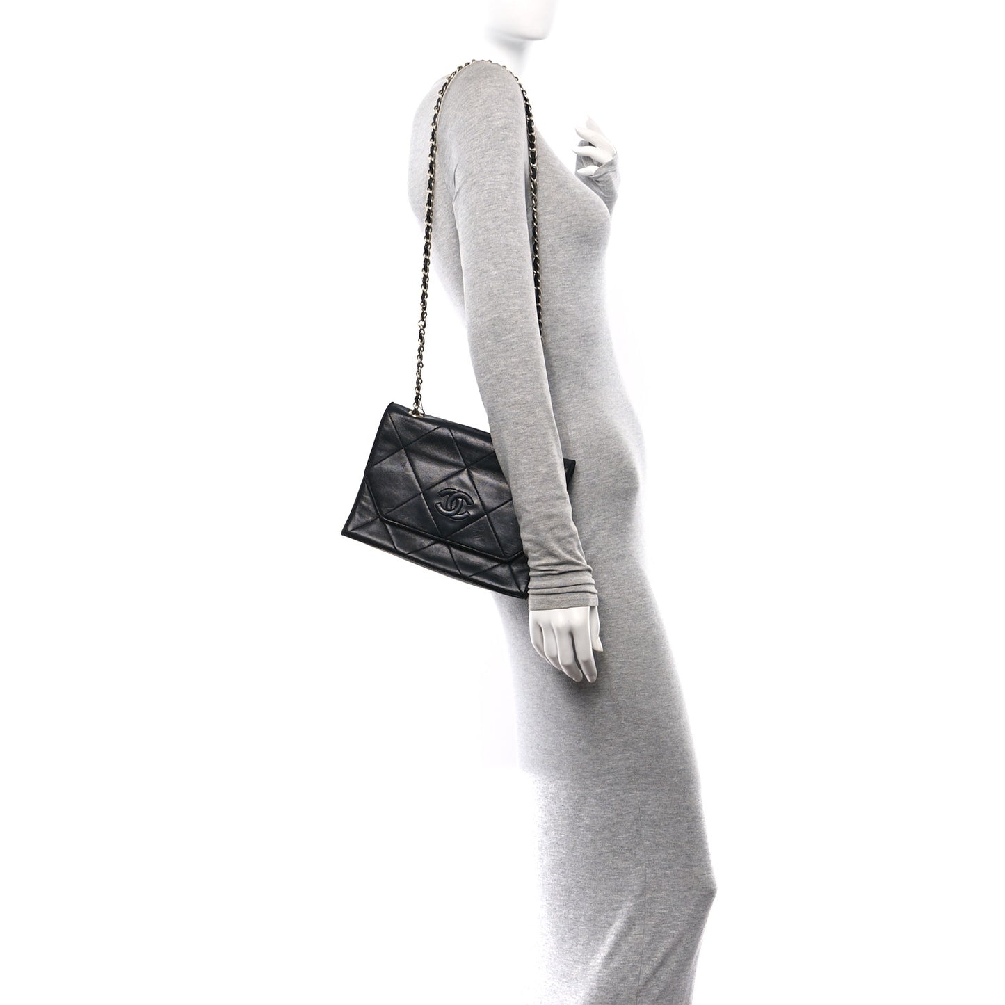 Lambskin Diamond CC Flap Black