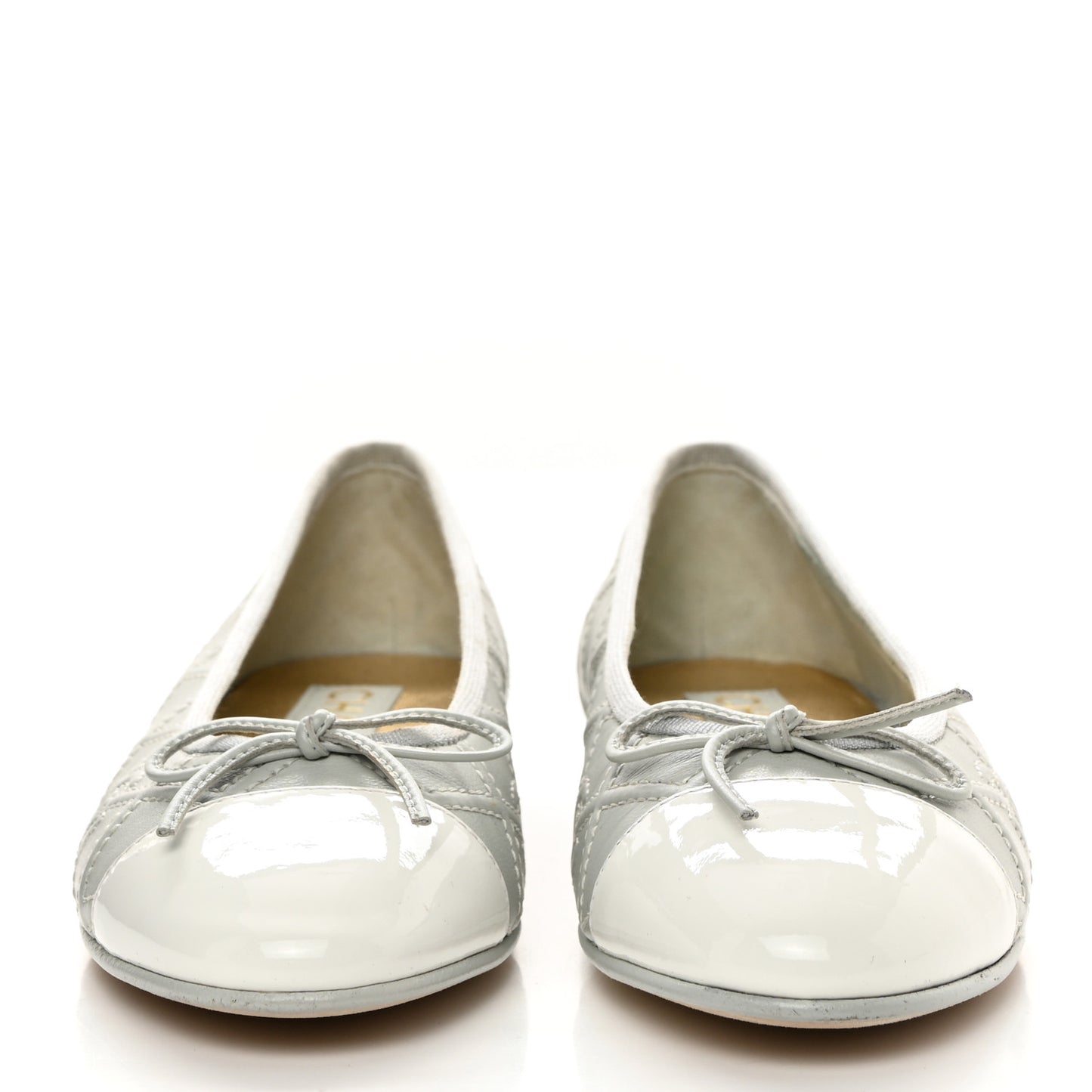 Lambskin Patent Double Stitched CC Cap Toe Ballerina Flats 35.5 Light Blue White
