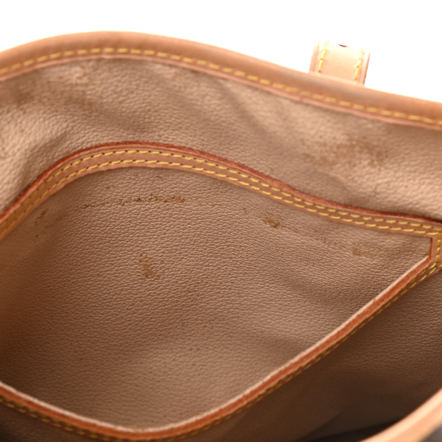 Louis Vuitton Monogram Petit Bucket 23 13 of 19