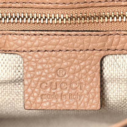 Gucci Pebbled Calfskin Medium Soho Flap Crossbody Camelia 6 of 10