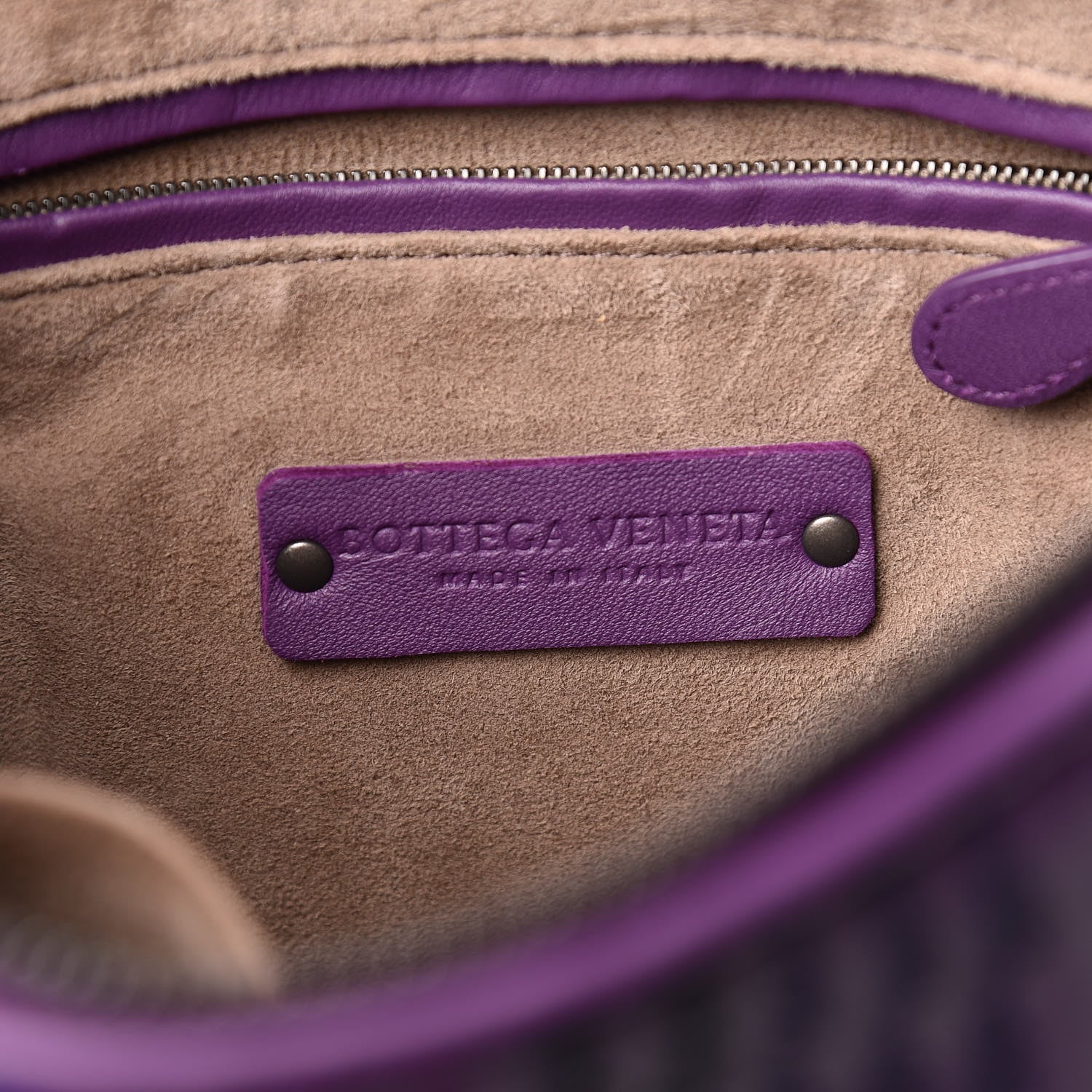 Bottega Veneta Nappa Intrecciato Appia Messenger Monalisa 9 of 12