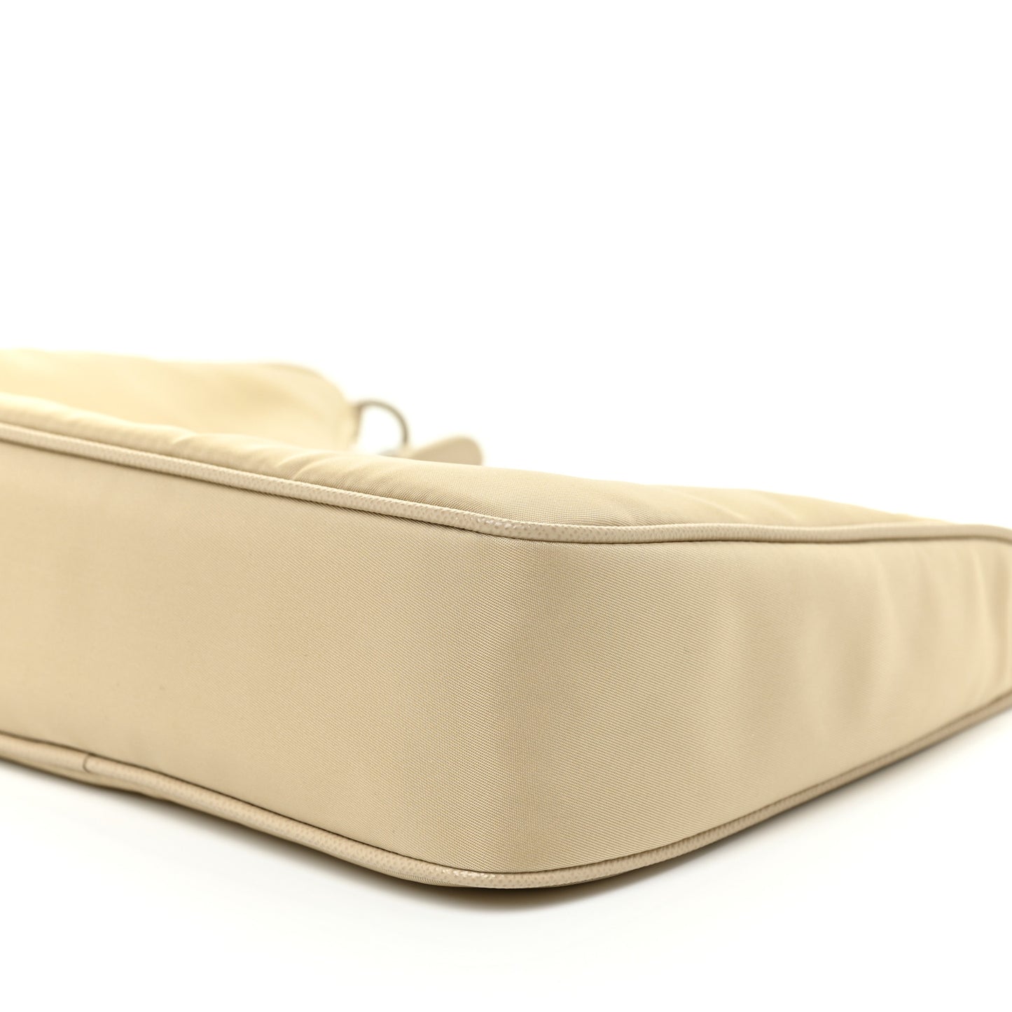 Re-Nylon Saffiano Re-Edition 2005 Shoulder Bag Deserto