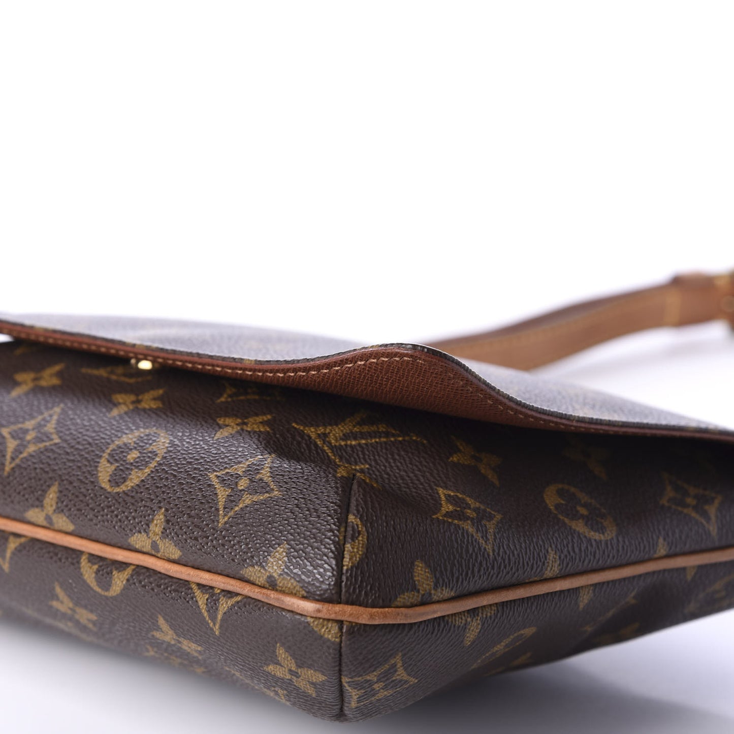 Monogram Musette Tango