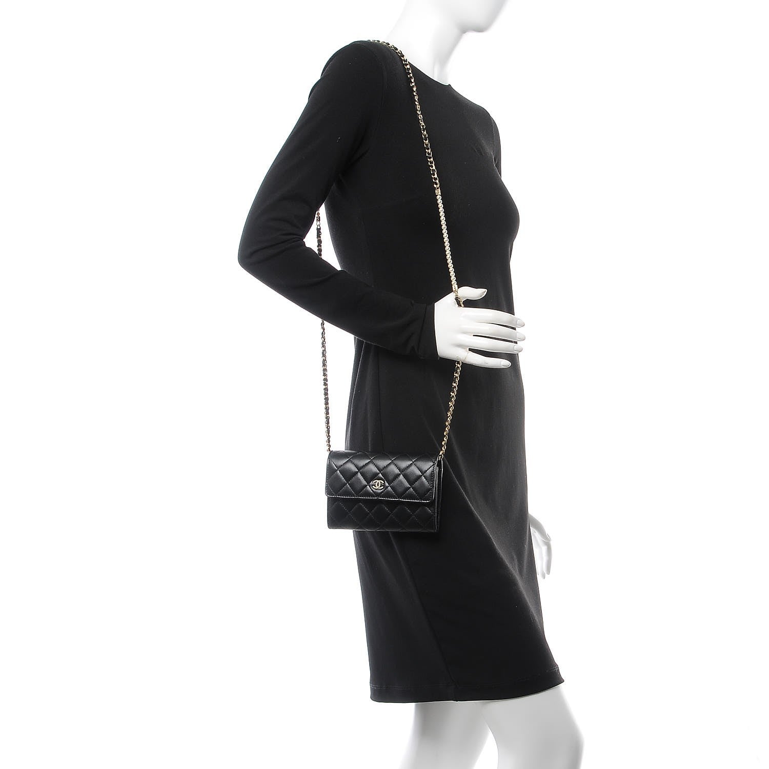 Chanel Lambskin Quilted Pearl Clutch With Chain Black 2 of 8