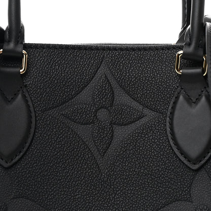 Louis Vuitton Empreinte Monogram Giant Onthego GM Black 8 of 11