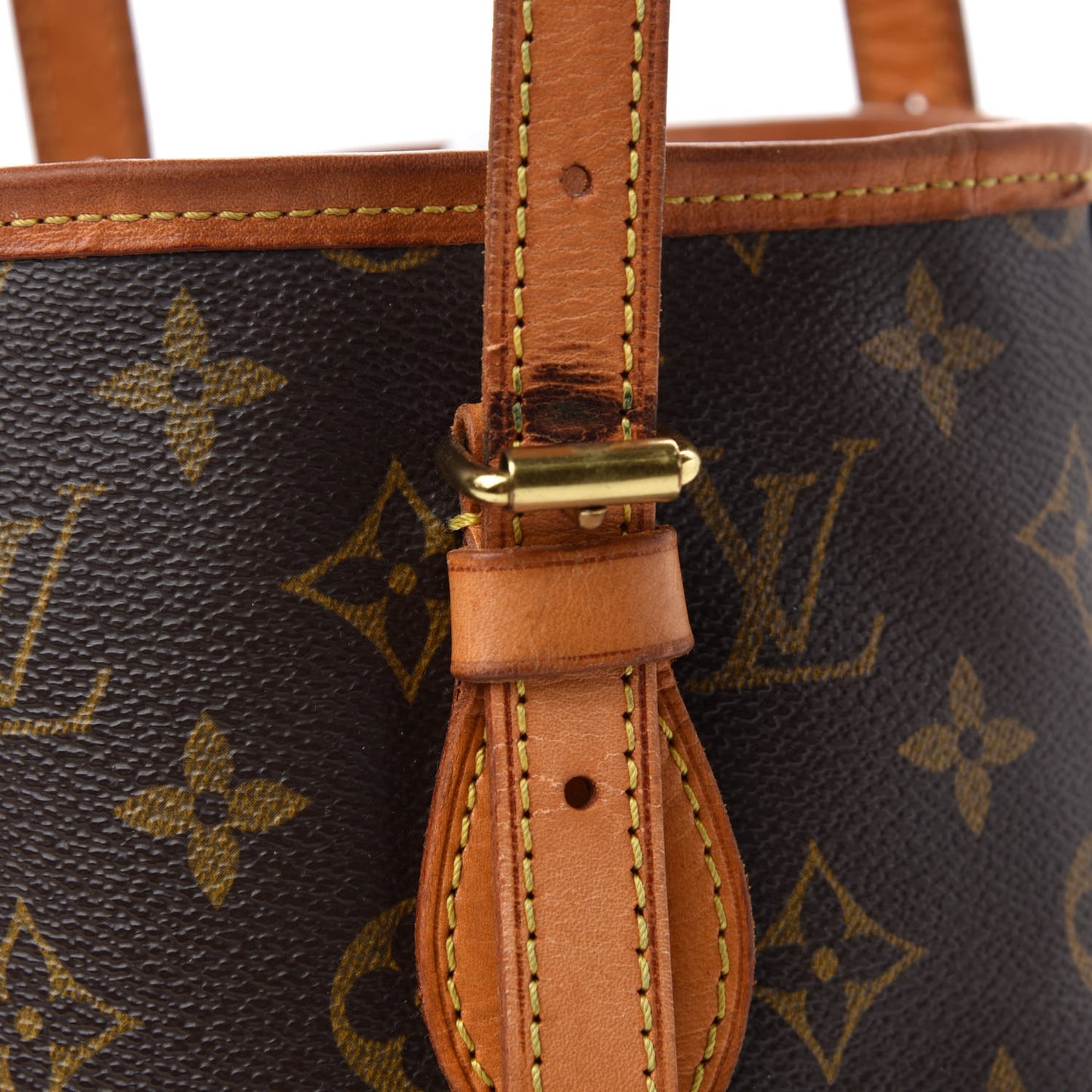 Monogram Petit Bucket 23