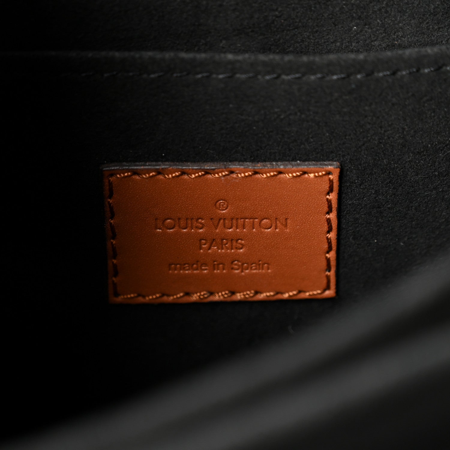 Louis Vuitton Reverse Monogram Dauphine MM 5 of 9