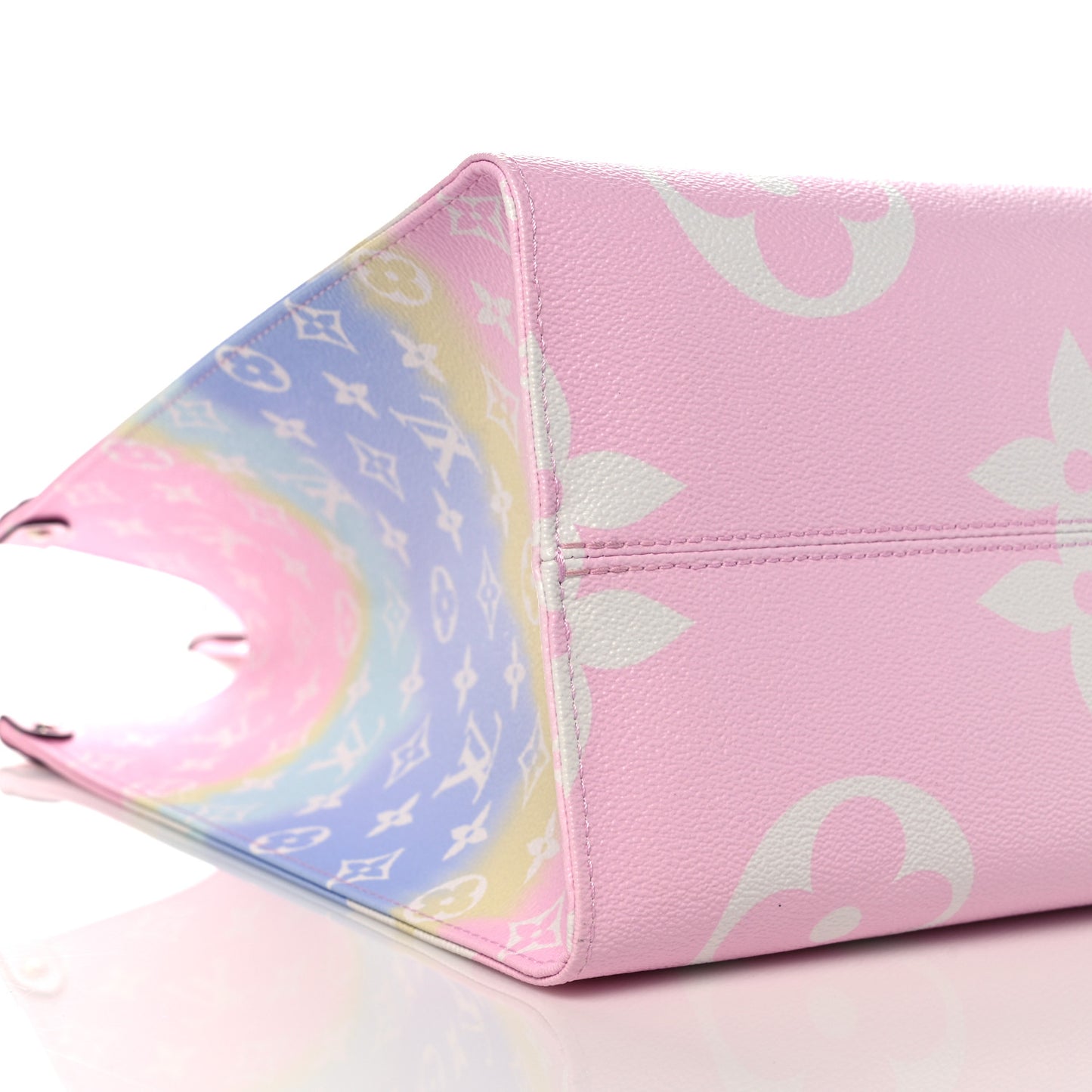 Monogram Escale Okinawa Onthego GM Pastel