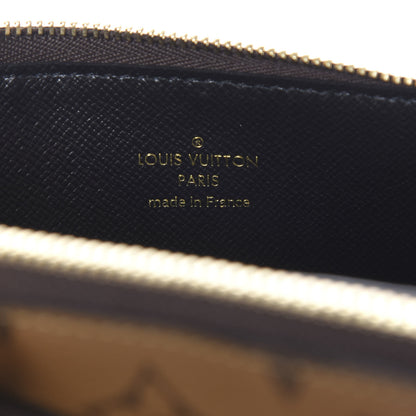 Louis Vuitton Reverse Monogram Giant Trio Pouch 4 of 7