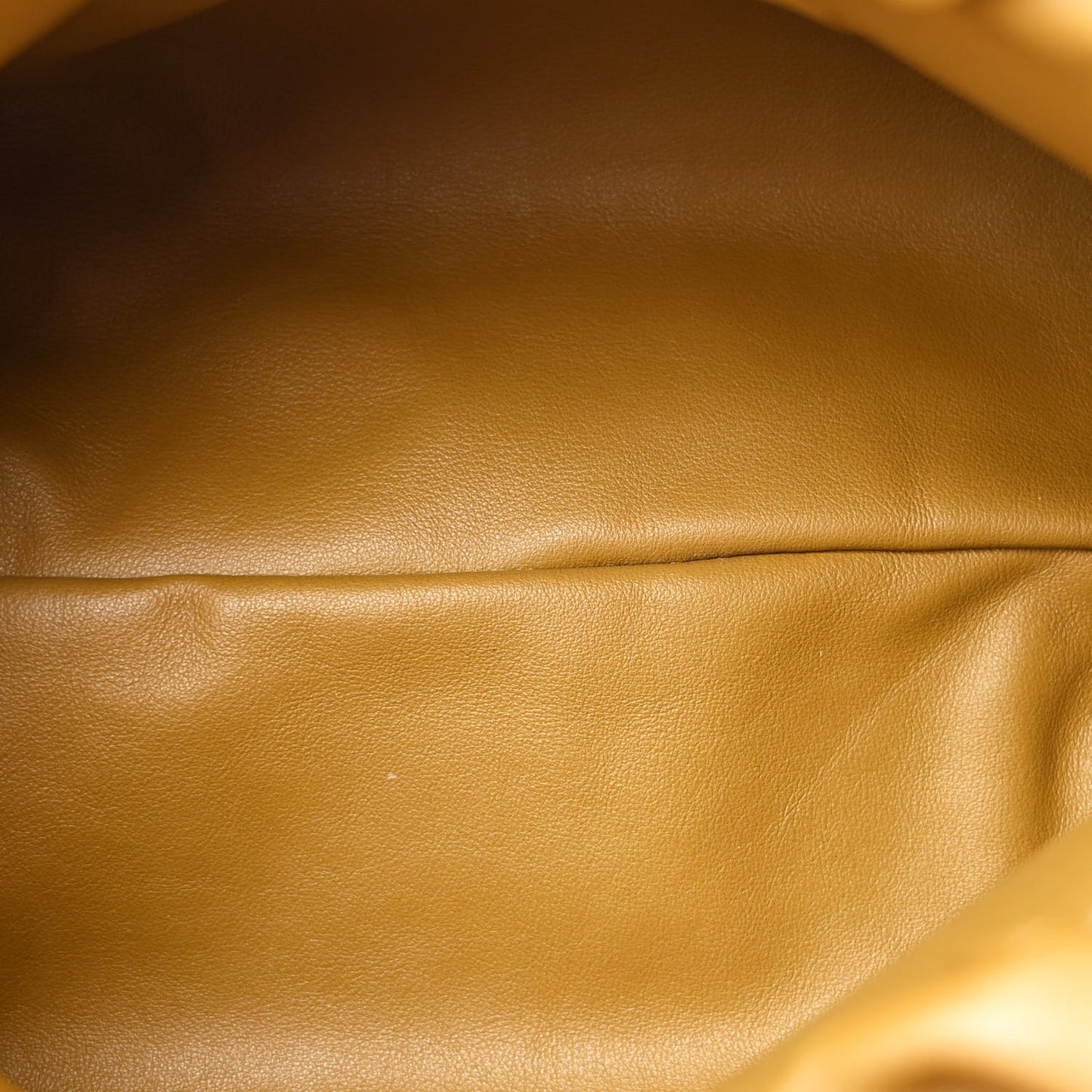 Calfskin The Pouch Chain Teak