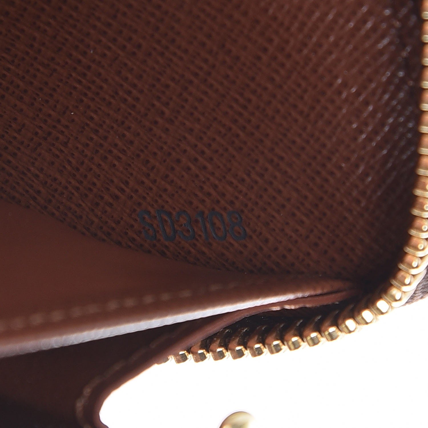 Louis Vuitton Monogram Zippy Wallet 7 of 8