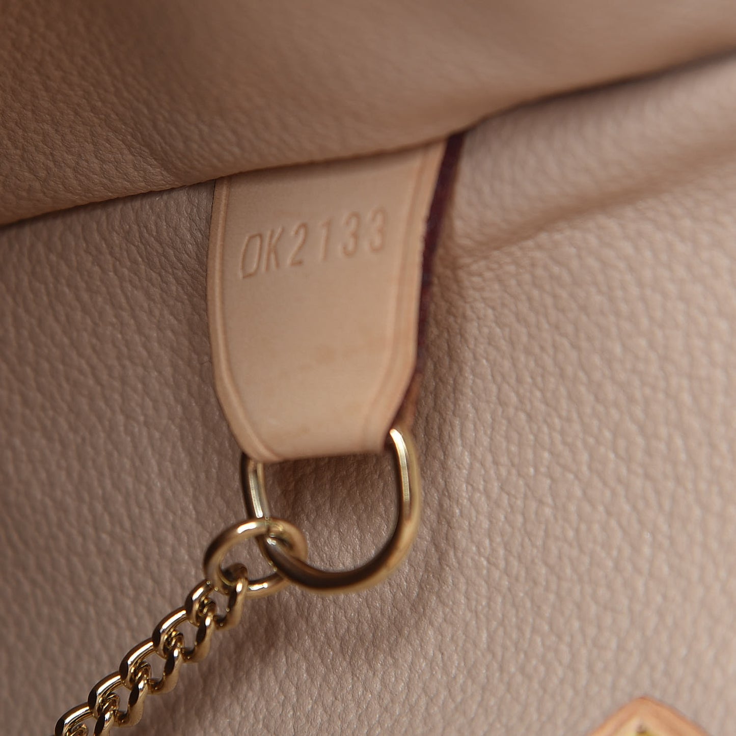 Monogram Bucket 27