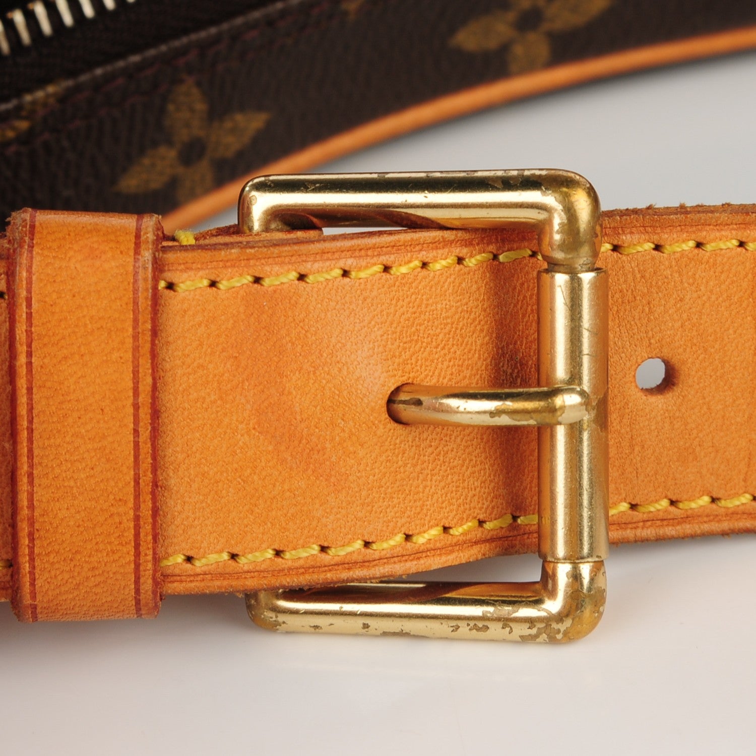 Louis Vuitton Monogram Croissant MM 2 of 11