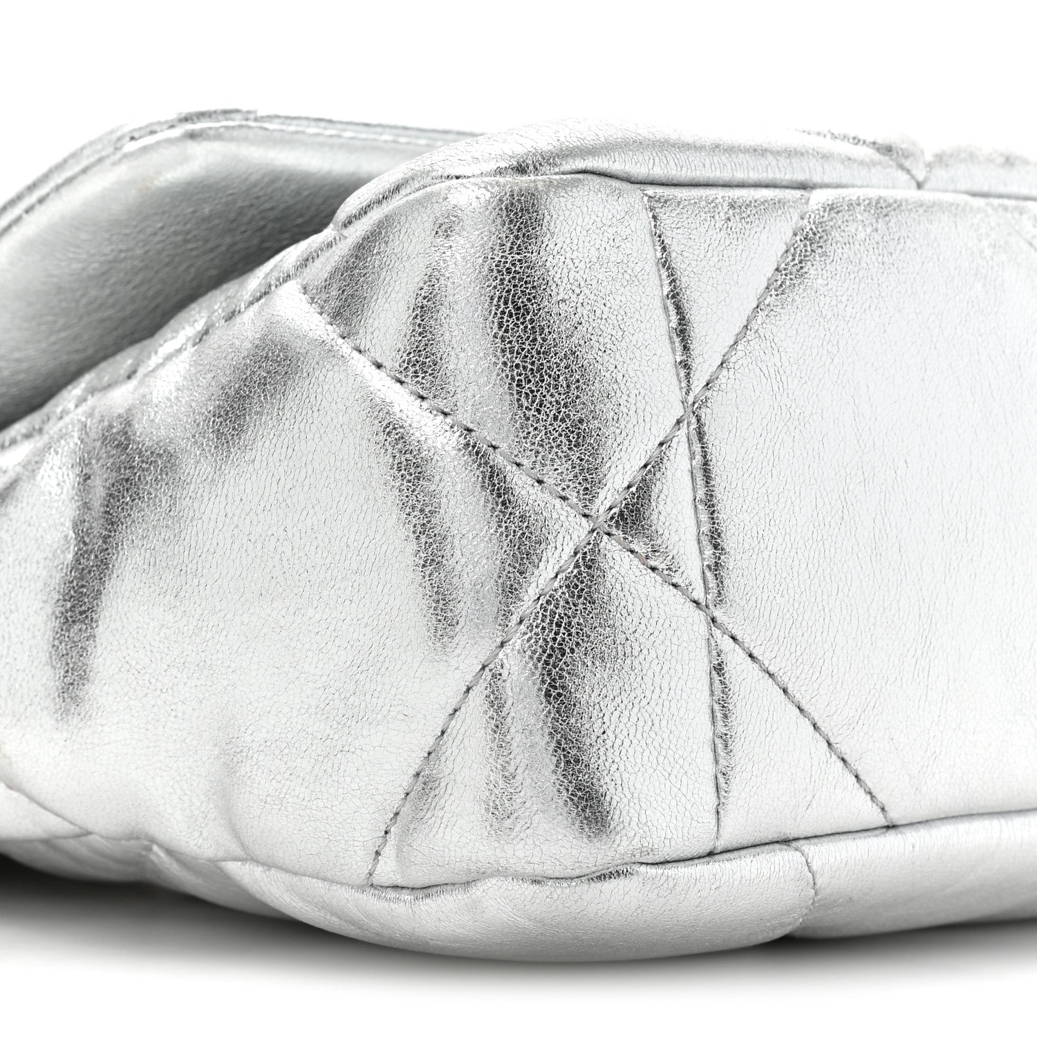 Chanel Metallic Lambskin Quilted Medium 19 Flap Silver 9 of 9